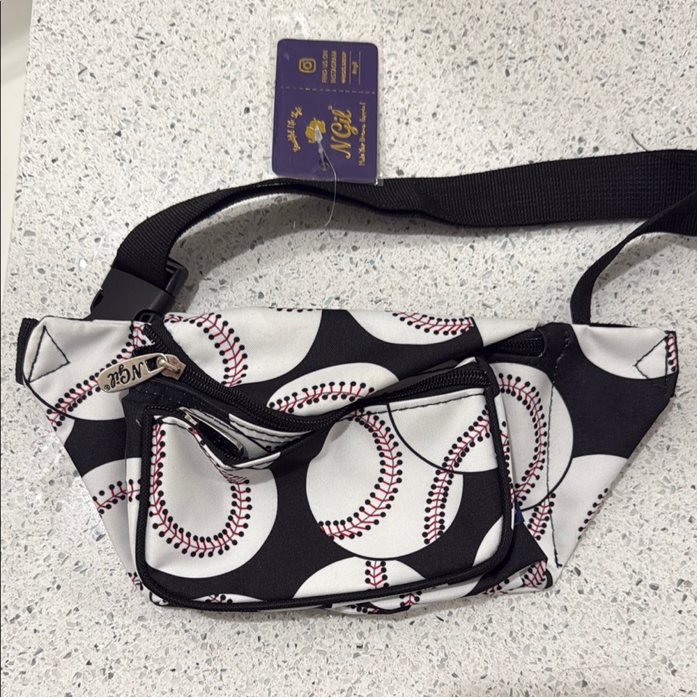 Black and White Baseball Print Fanny Pack
